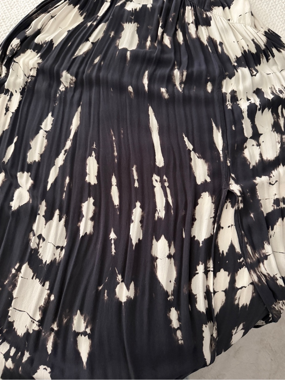 Young Fabulous & Broke Black and Cream Tie-Dye Maxi Dress - Picture 2 of 2